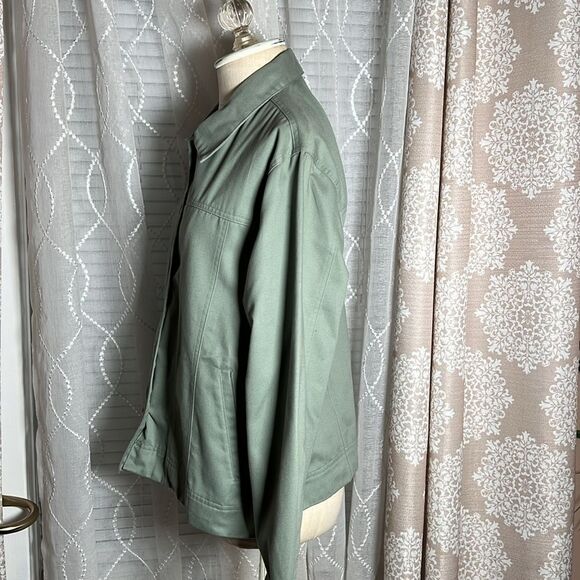 APPLESEED’s petite women’s green jacket size 10p - Picture 2 of 7